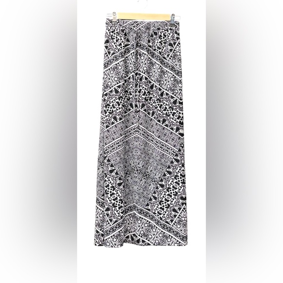 Faded Glory Maxi Skirt EUC - Picture 1 of 7